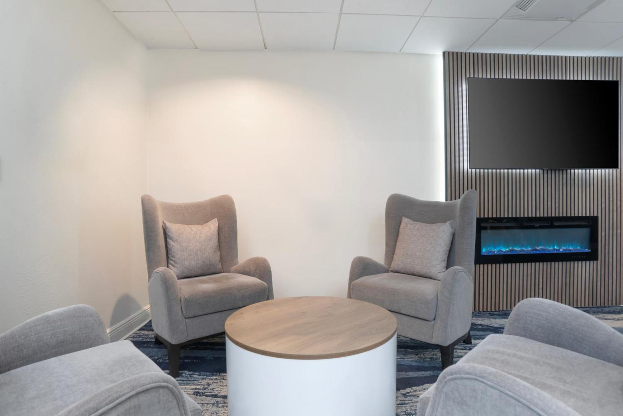 קנר Comfort Inn & Suites New Orleans Airport North מראה חיצוני תמונה