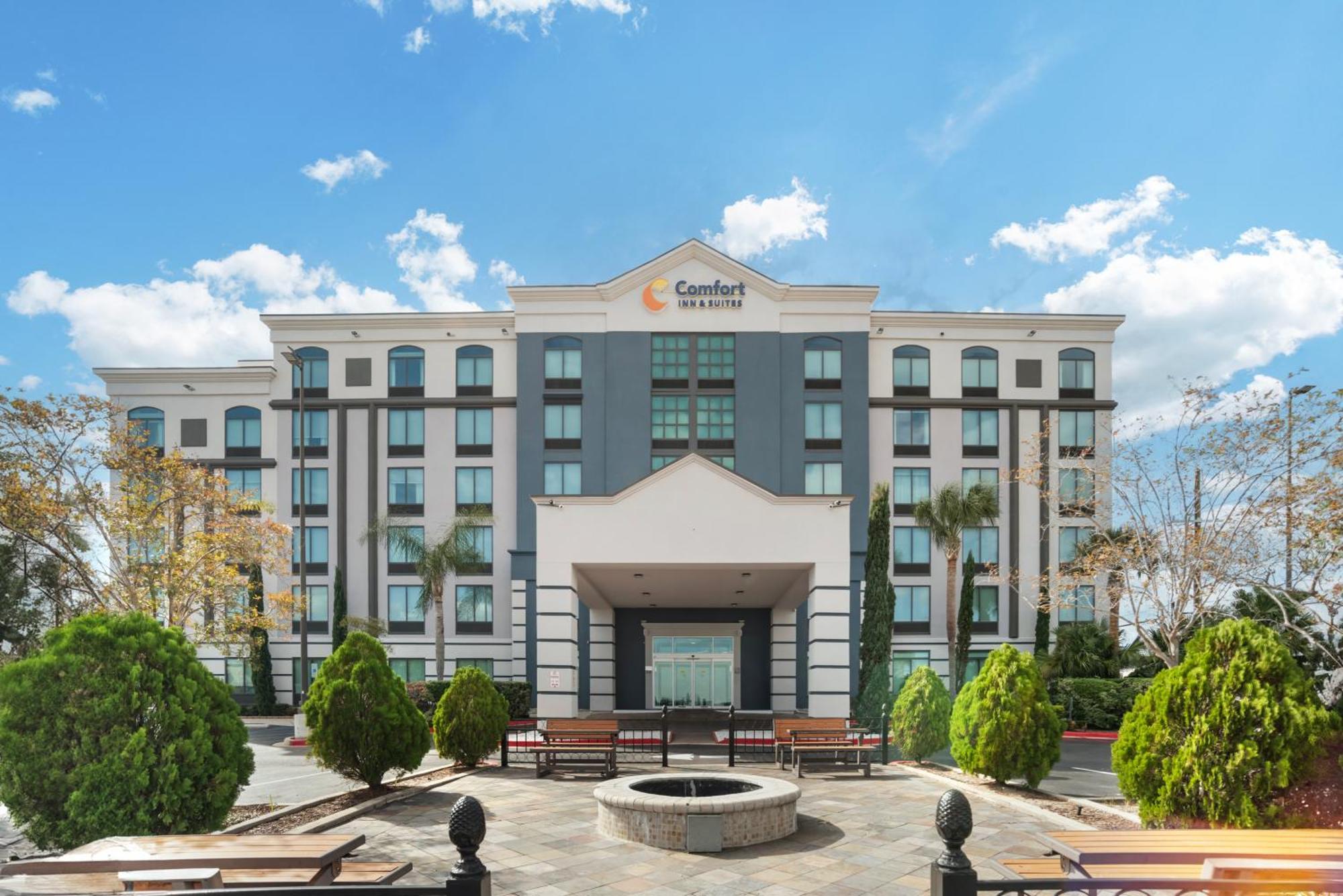 קנר Comfort Inn & Suites New Orleans Airport North מראה חיצוני תמונה