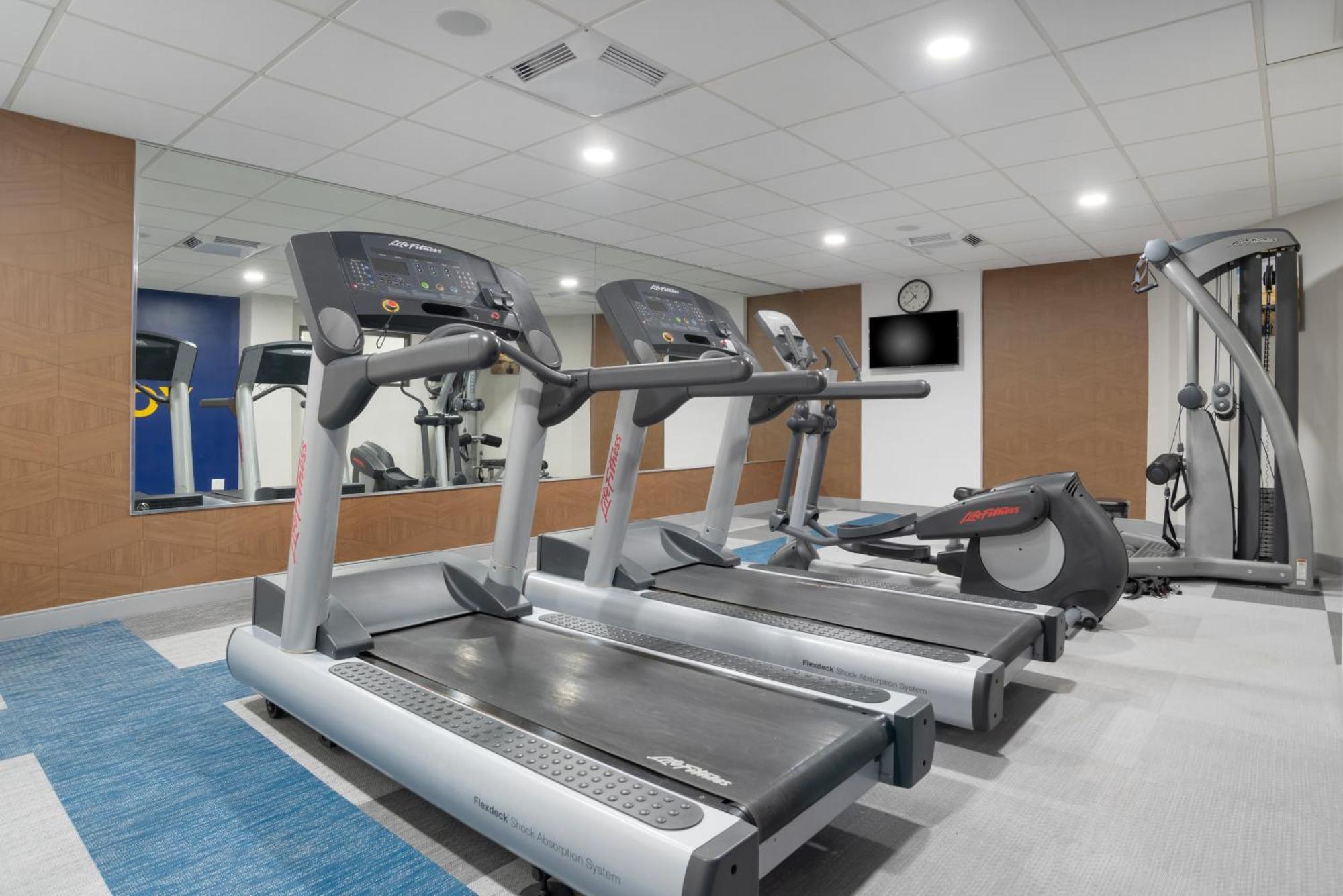 קנר Comfort Inn & Suites New Orleans Airport North מראה חיצוני תמונה
