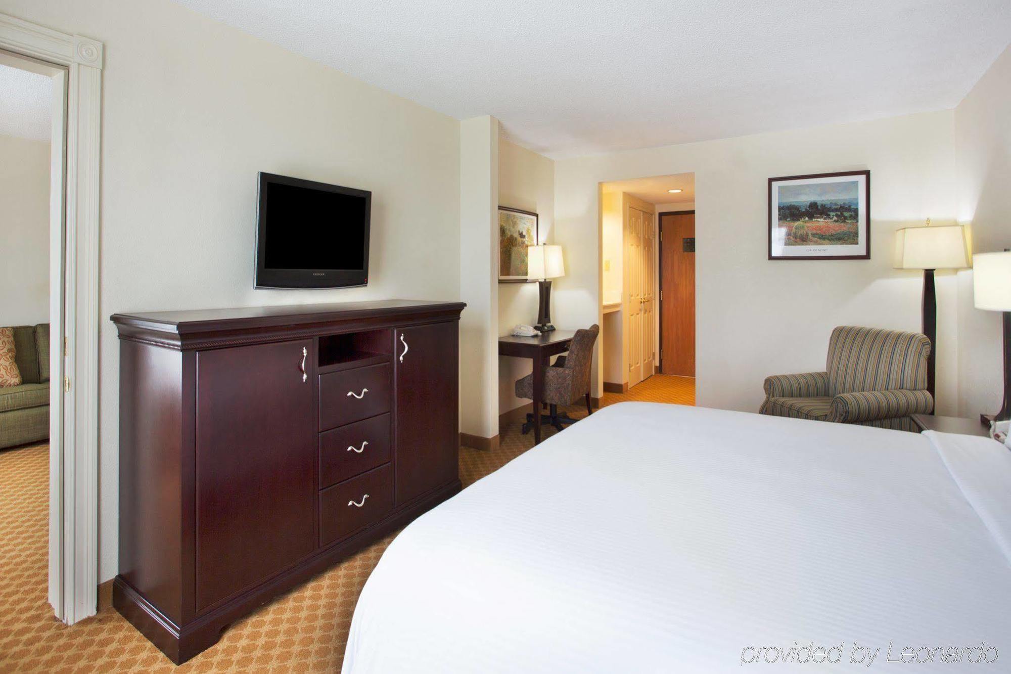 קנר Comfort Inn & Suites New Orleans Airport North חדר תמונה