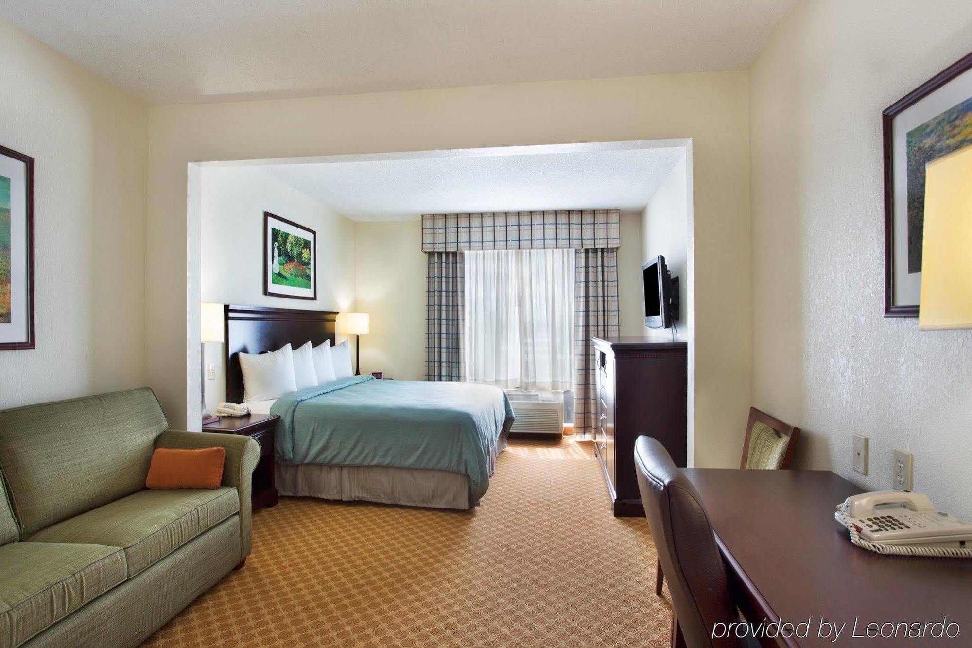קנר Comfort Inn & Suites New Orleans Airport North מראה חיצוני תמונה